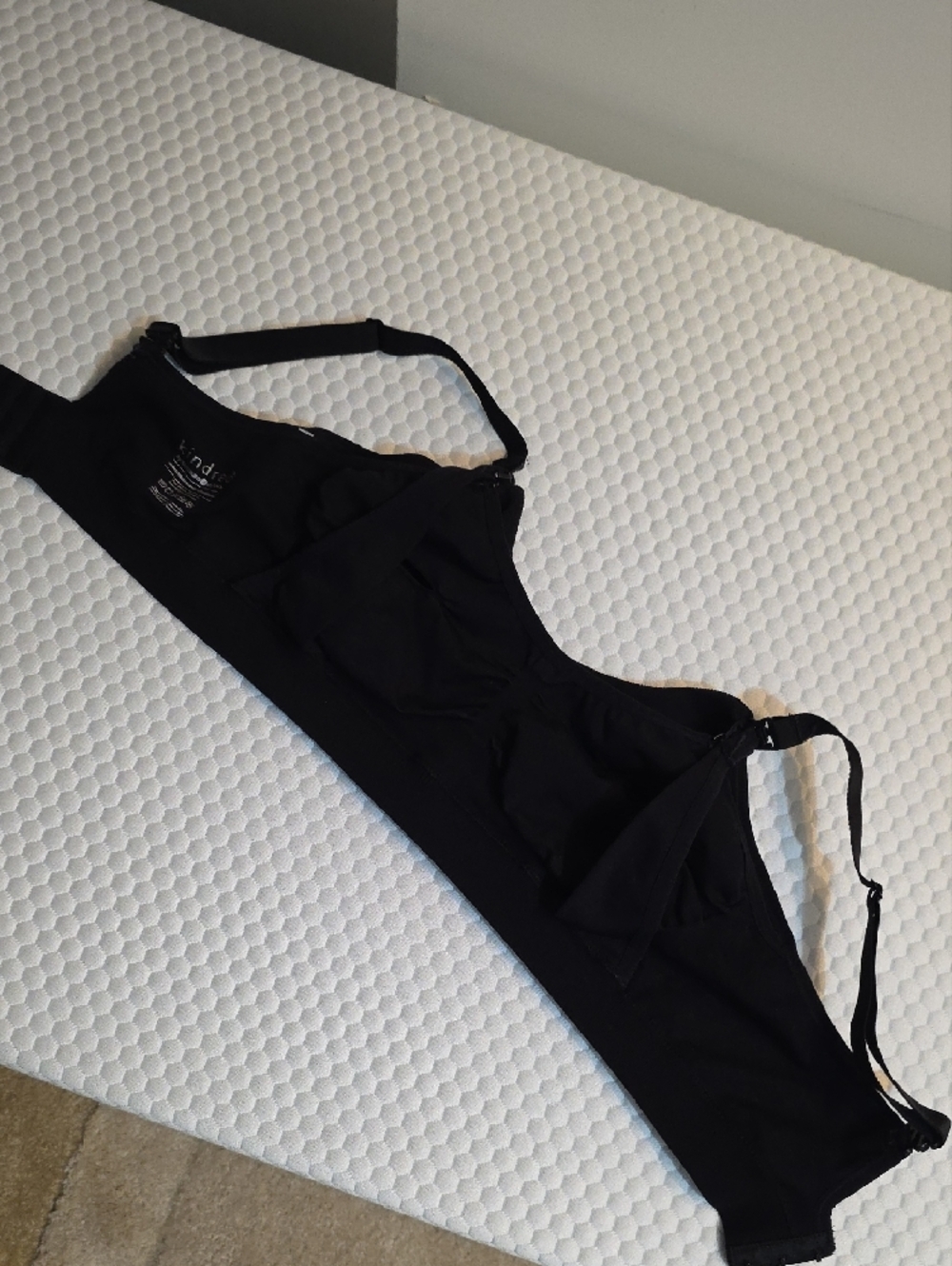 Kindred Bravely Black Wireless Nursing Bralette - Picture 4 of 4